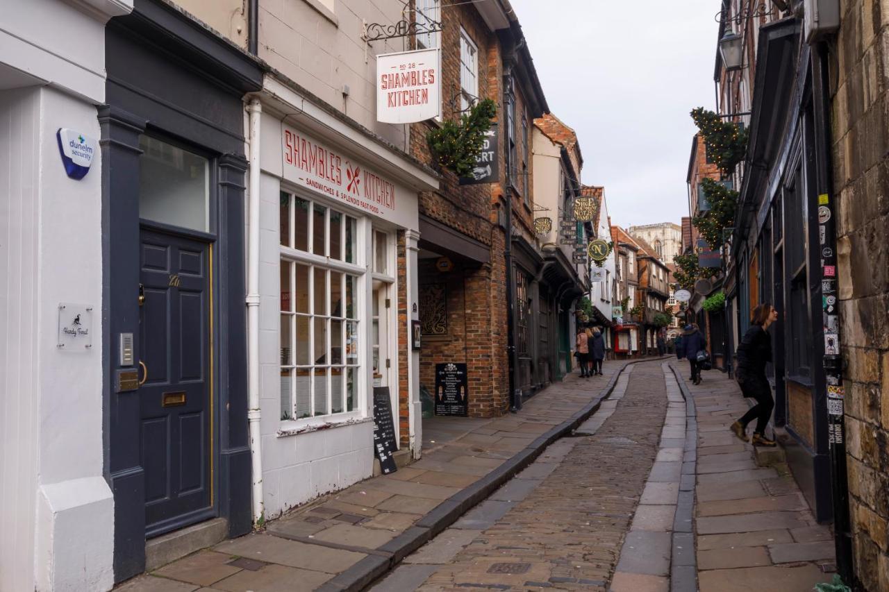 Shambles Suites In The Centre Of York, Sleeps 16 Kültér fotó