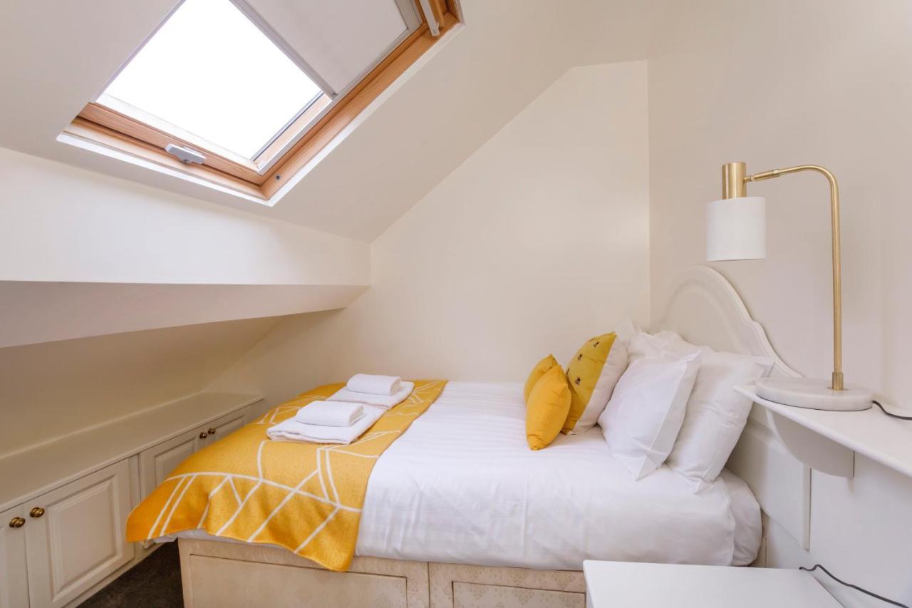 Shambles Suites In The Centre Of York, Sleeps 16 Kültér fotó