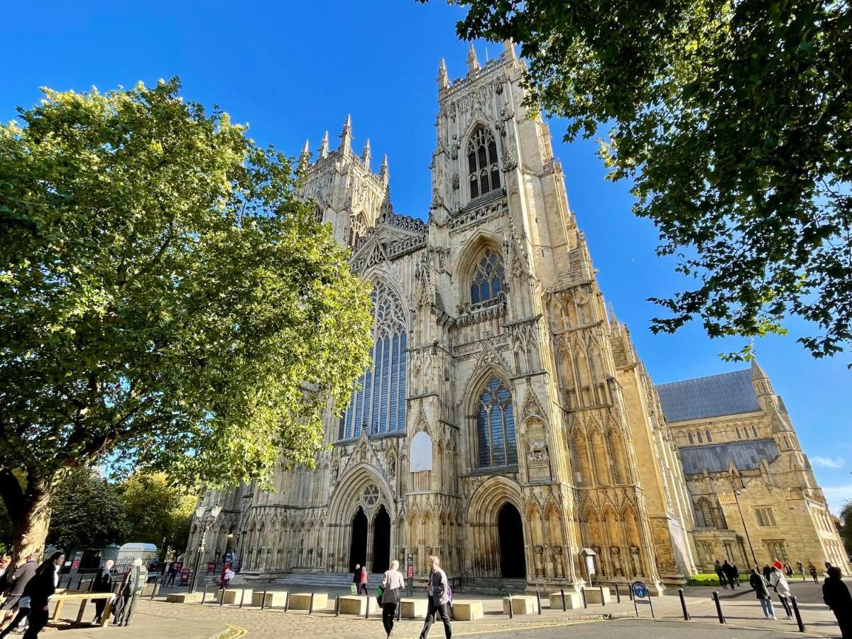 Shambles Suites In The Centre Of York, Sleeps 16 Kültér fotó