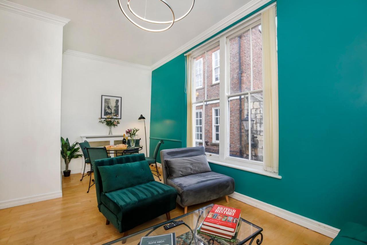 Shambles Suites In The Centre Of York, Sleeps 16 Kültér fotó