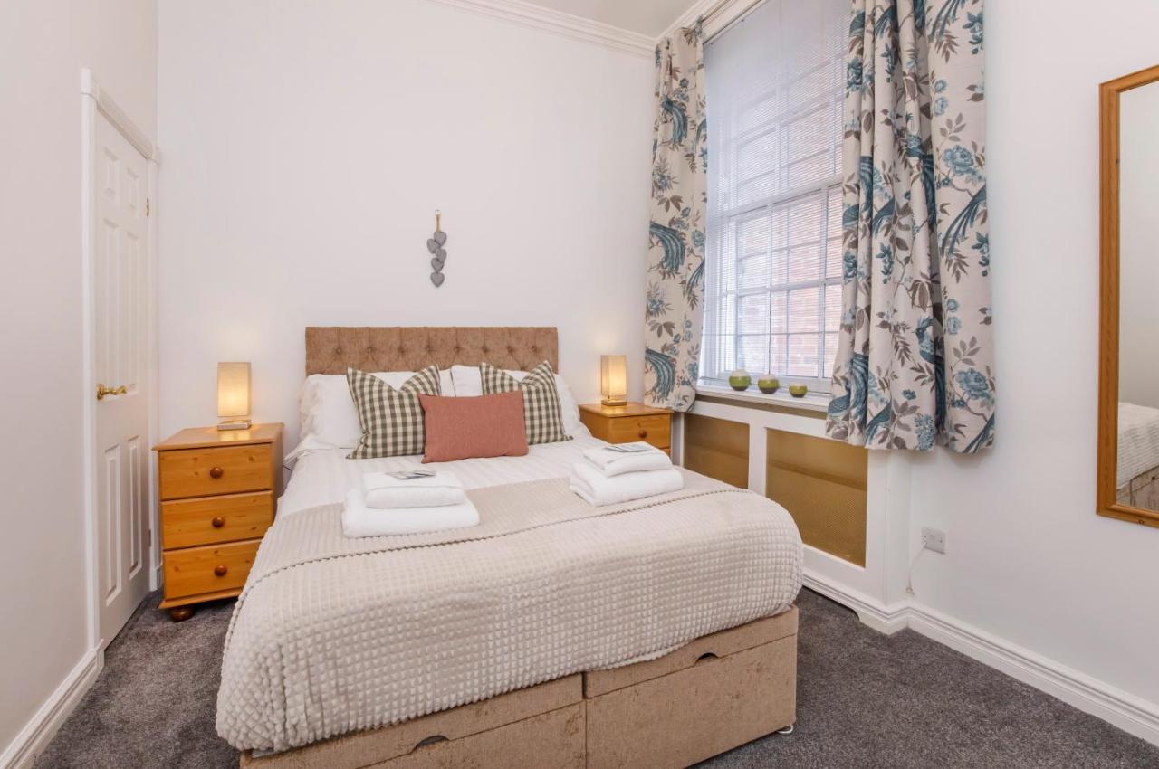 Shambles Suites In The Centre Of York, Sleeps 16 Kültér fotó